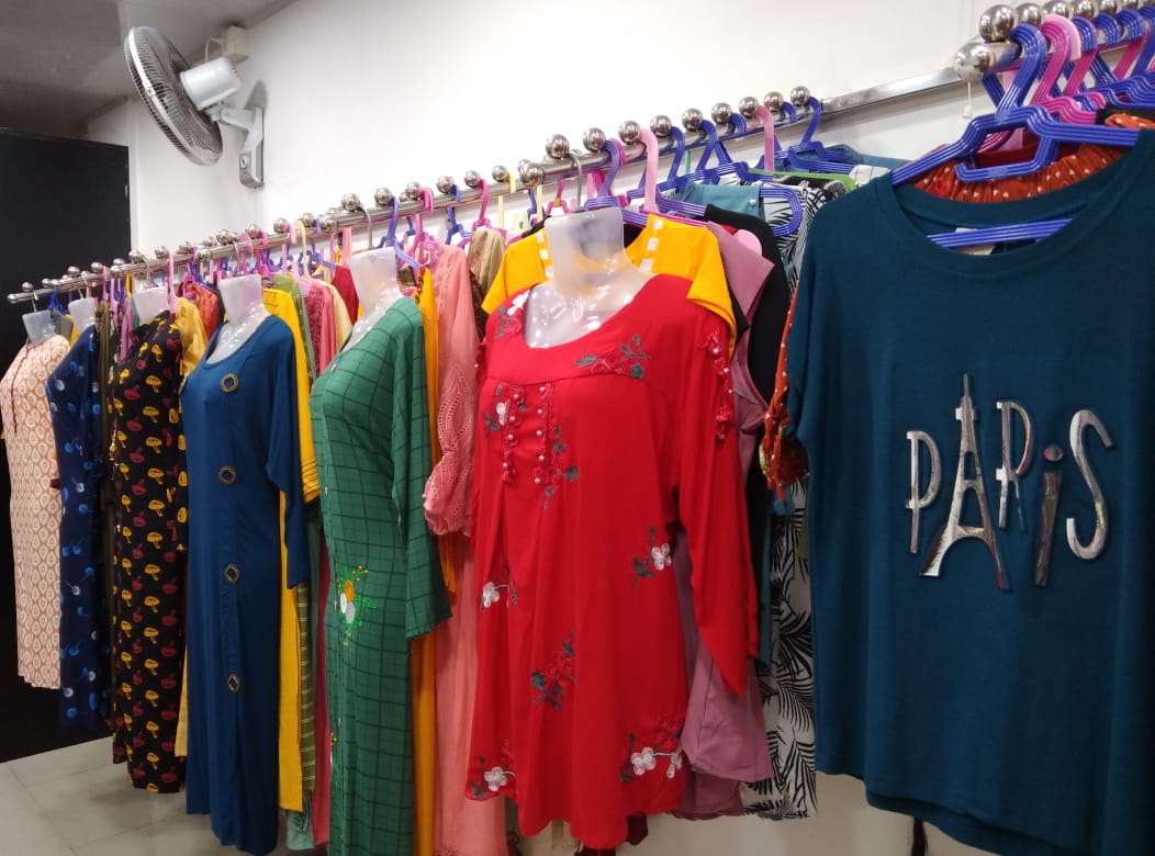 ELEGANCE LADIES FASHION(PUTHIYATHERU)